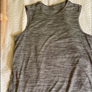 Men’s dip tank top
